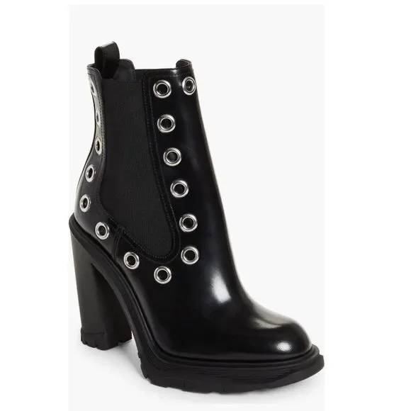 Alexander McQueen Tread Grommet Embellished Boots Black, New, Size 41 - Picture 6 of 16